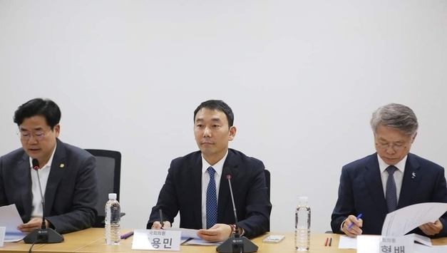 <속보> 김용민ㆍ민형배ㆍ박주민 의원 등(민주당)... 영장남발 판사와 검사 줄줄이 "탄핵" 대응 추진 10월 18일 TF 출범.. 민주당, 이재명 수사 검사도 벼른다!!!