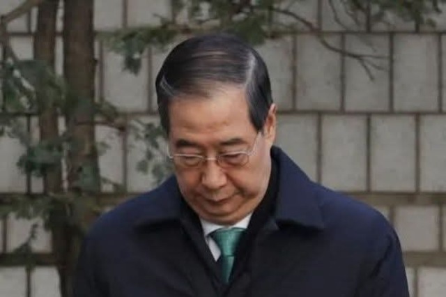 [속보] 서울중앙법원 이진관 부장판사, 21일 한덕수 전 국무총리 내란중요임무종사 혐의로 징역 23년 선고 후 법정구속!