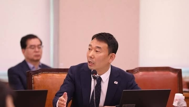 김용민 의원(법사위 간사)는 2월 5일 "법왜곡죄" 민주당 지도부에 더이상 미루지말라 직격!