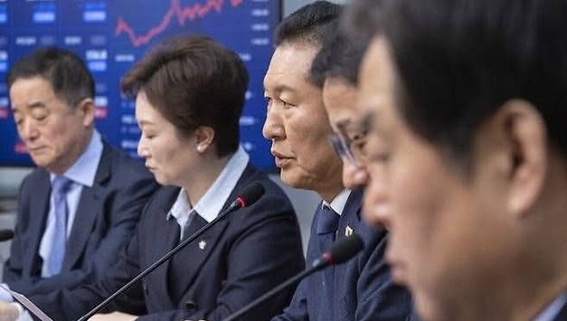 [속보]강득구 의원(민주당 최고위원), 9일 출신학교 · 학력 채용차별 방지법 국회 추진단 출범 기자회견!