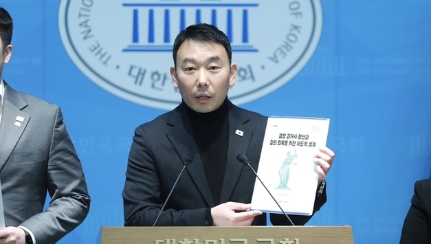 김용민 의원 (법사위 간사), 4일 10월 2일 검찰청폐지에 중수청-공소청 설치 수정법안 통과에 따른 '검찰개혁'의 끝까지 책임 다할 것이라고 밝혔다!