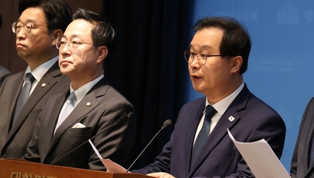 尹 정권 政治檢察의 조작기소 의혹... 민주당 이건태 의원 등, 국회에서 국정조사 요구서 제출 기자회견.. 3월 12일 국회본회의에 보고!