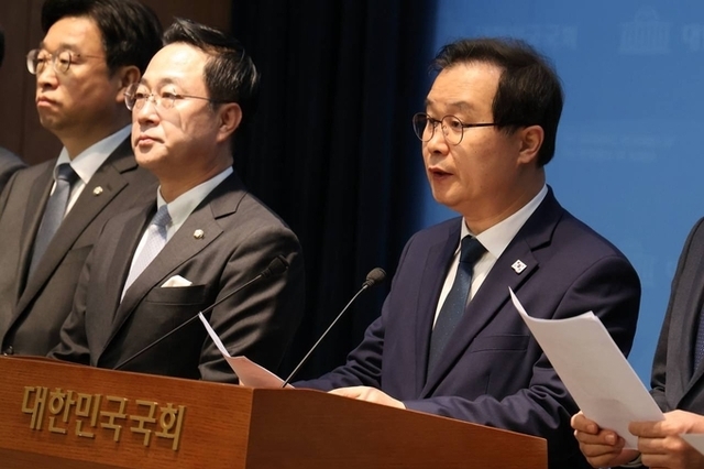 尹 정권 政治檢察의 조작기소 의혹... 민주당 이건태 의원 등, 국회에서 국정조사 요구서 제출 기자회견.. 3월 12일 국회본회의에 보고!