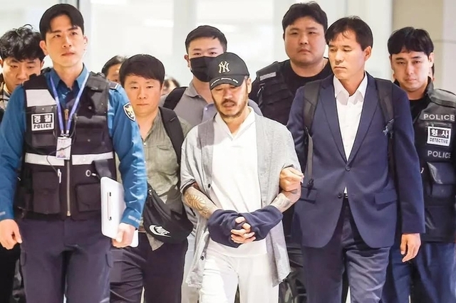 [속보] 李 대통령의 필리핀 마르코스 주니어 대통령에게 송환 요청한 '마약왕ㆍ한국인 3명 살해범' 박왕열 25일 새벽 '필리핀'에서 한국으로 송환!