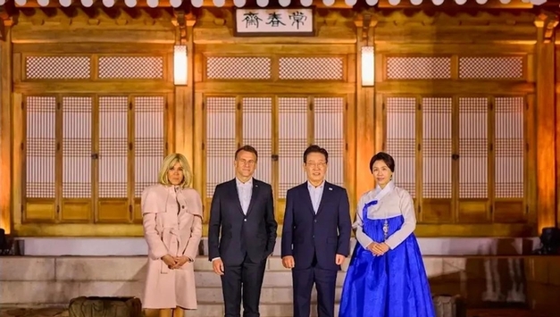 이재명 대통령 3일 청와대에서 양국 수교 140주년 맞아 국빈 방한한 '에마뉘엘 마크롱 프랑스 대통령'과 "정상회담"